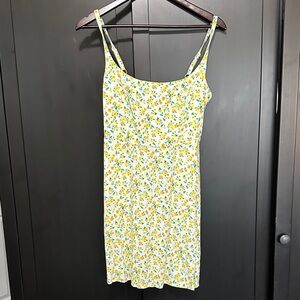 Old Navy lemon print sundress with Yellow and Green Accents size S
